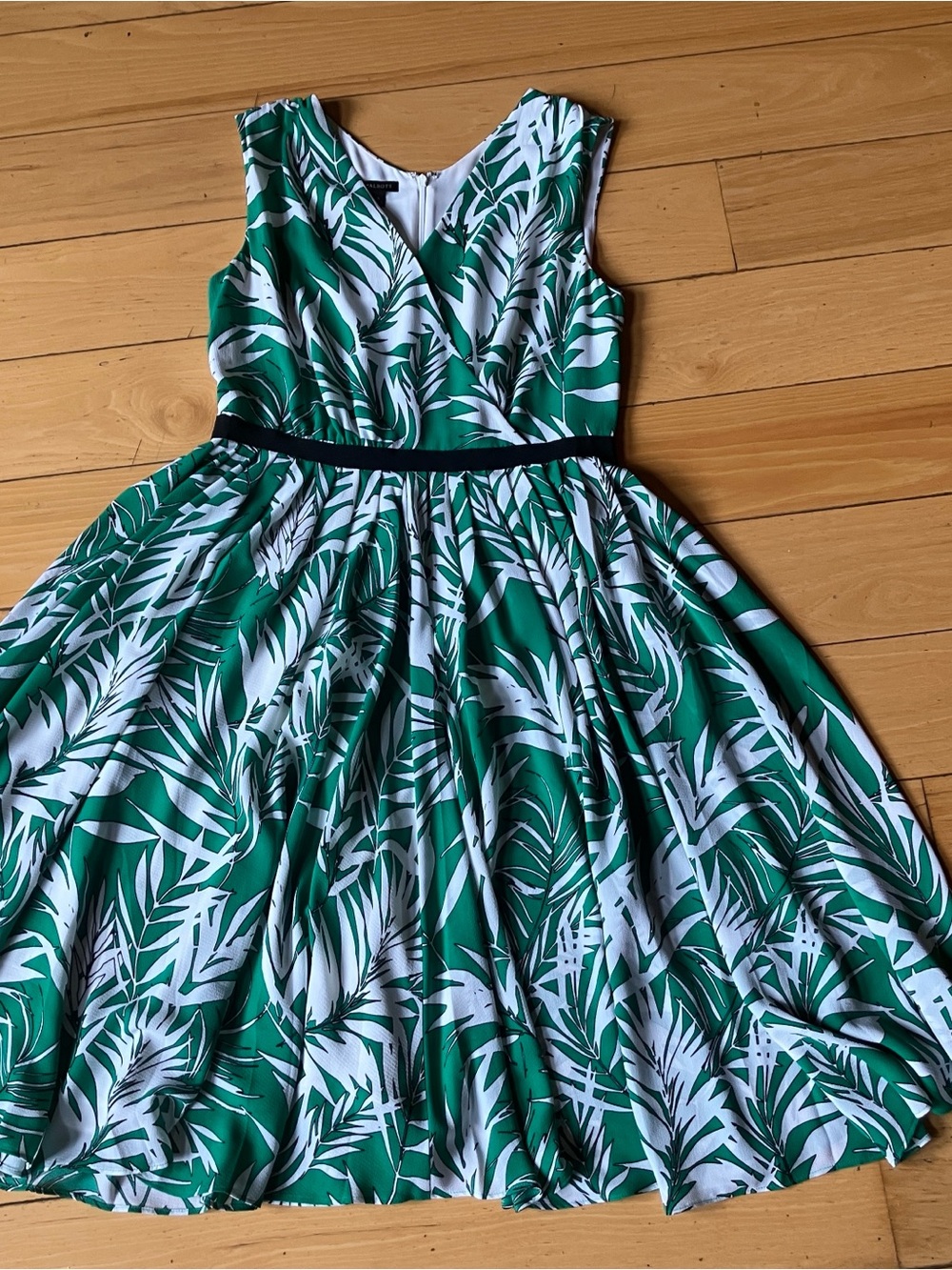 Talbots Green and White Palm-Print Fit-and-Flare Dress